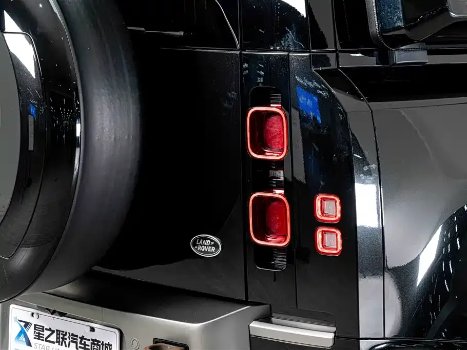Land Rover Defender — фото 3