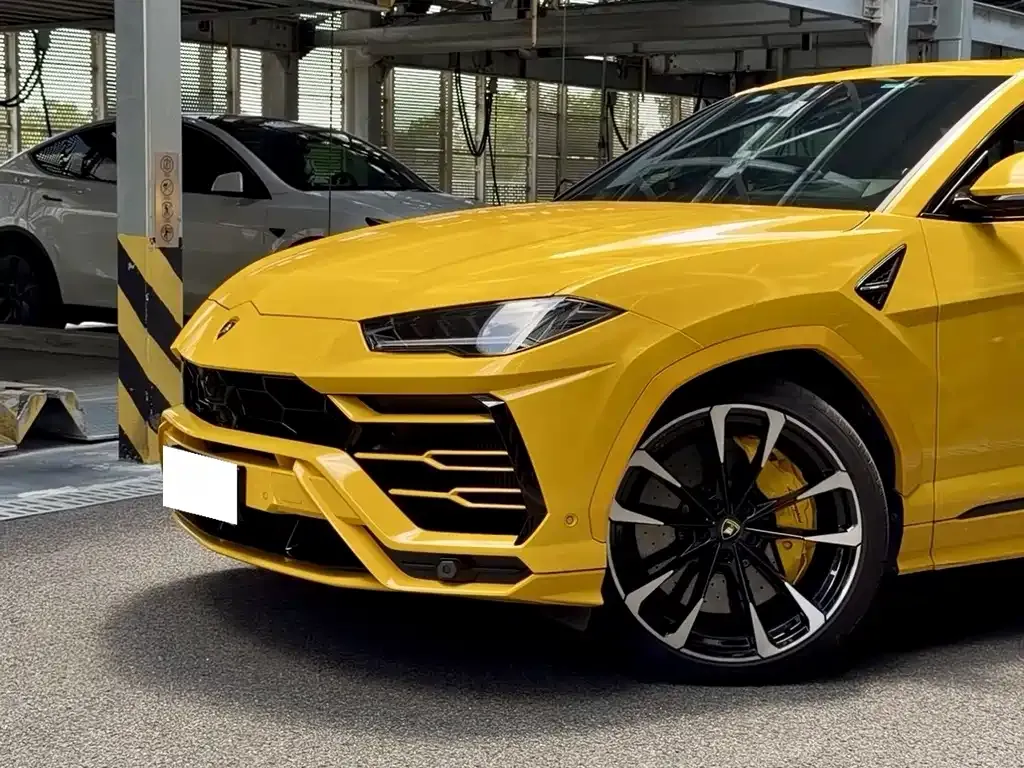 Lamborghini Urus — фото 4