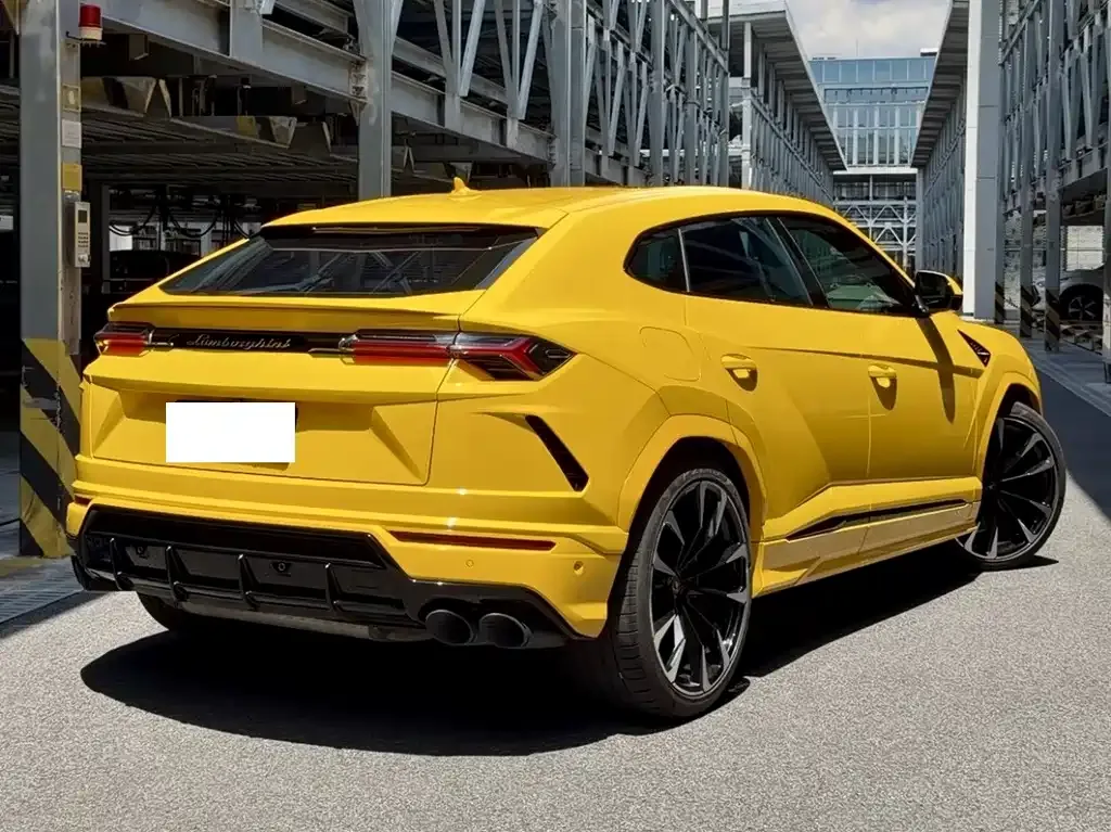 Lamborghini Urus — фото 5