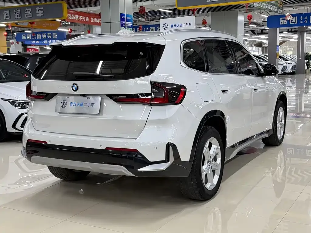 BMW X1 — фото 6