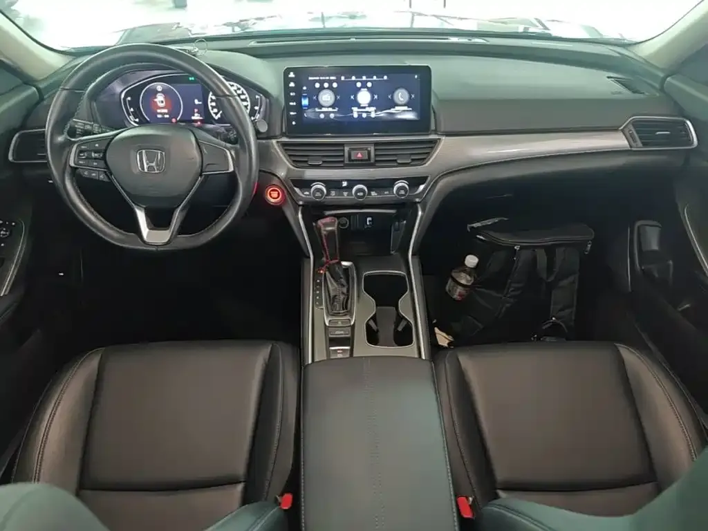 Honda Accord — фото 5