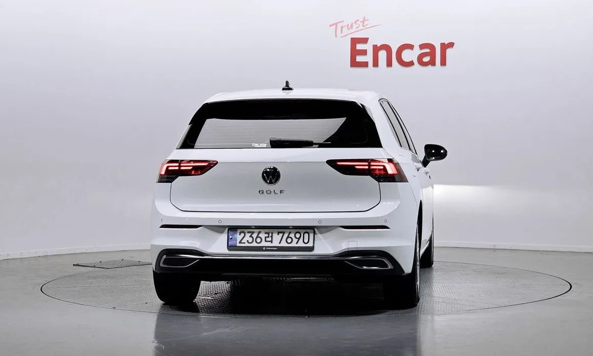 Volkswagen Golf 2022 из KR, фото 4