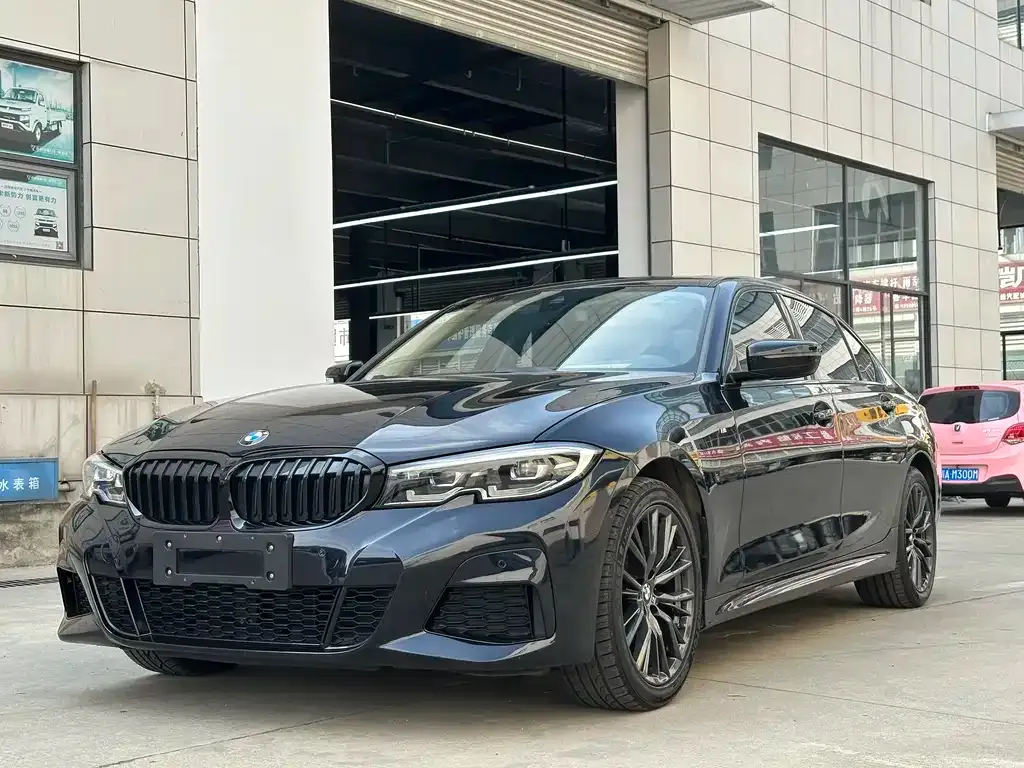 BMW 3 Series — фото 1