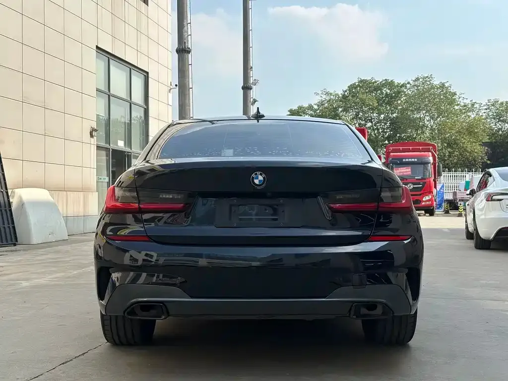 BMW 3 Series — фото 10