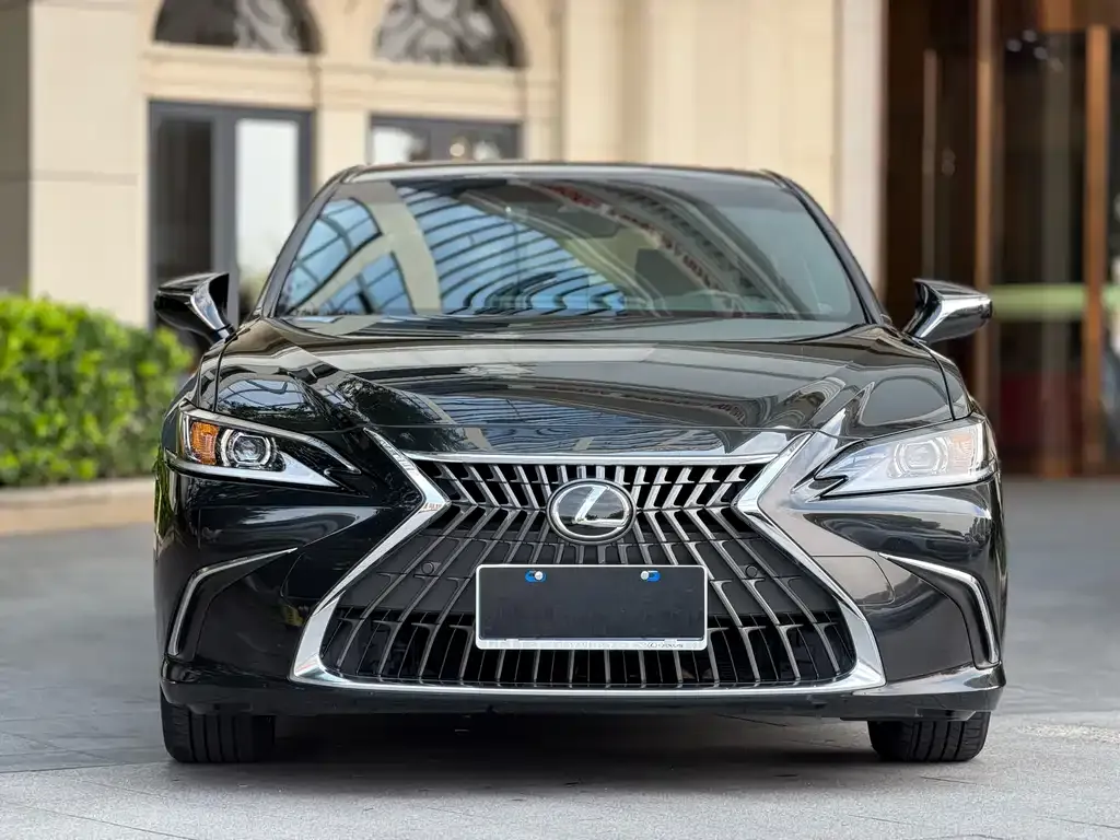 Lexus ES 2024 из CN, фото 8