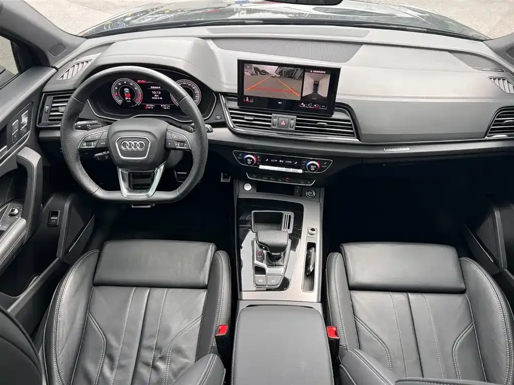 Audi Q5L — фото 3