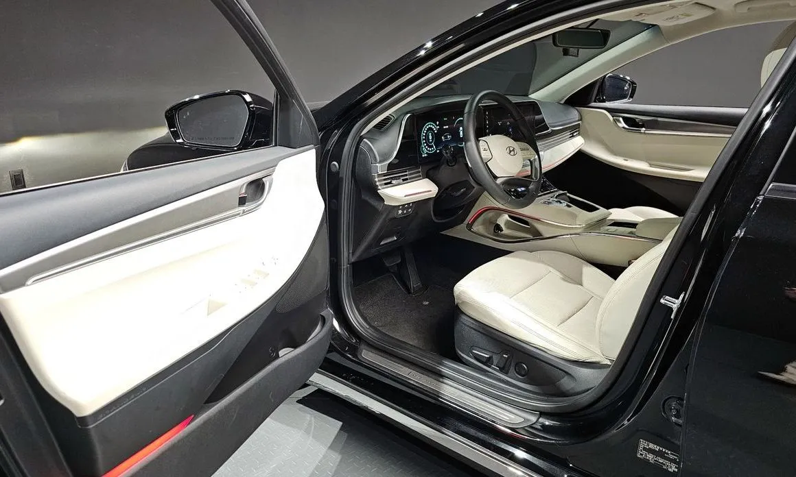 Hyundai Grandeur 2023 из KR, фото 8