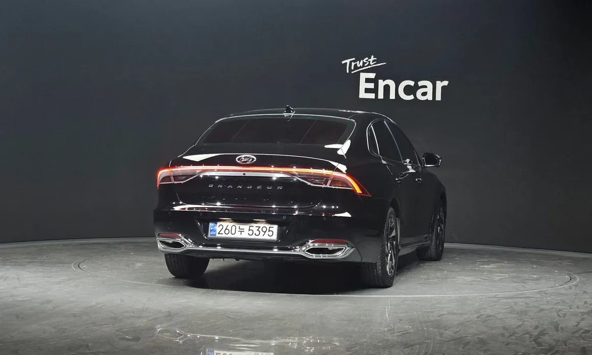 Hyundai Grandeur 2023 из KR, фото 7