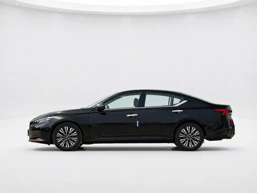 Nissan Teana — фото 3