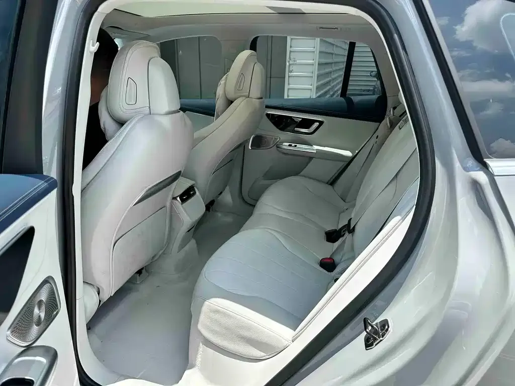 Mercedes-Benz EQE SUV 2024 из CN, фото 8