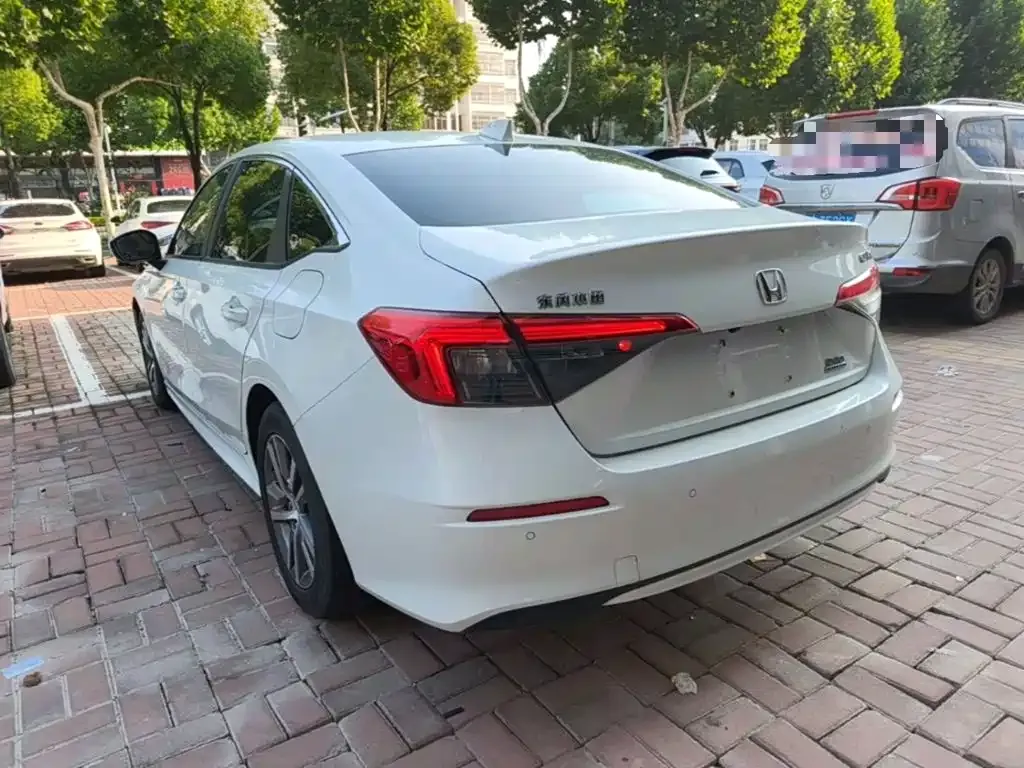 Honda Civic — фото 5