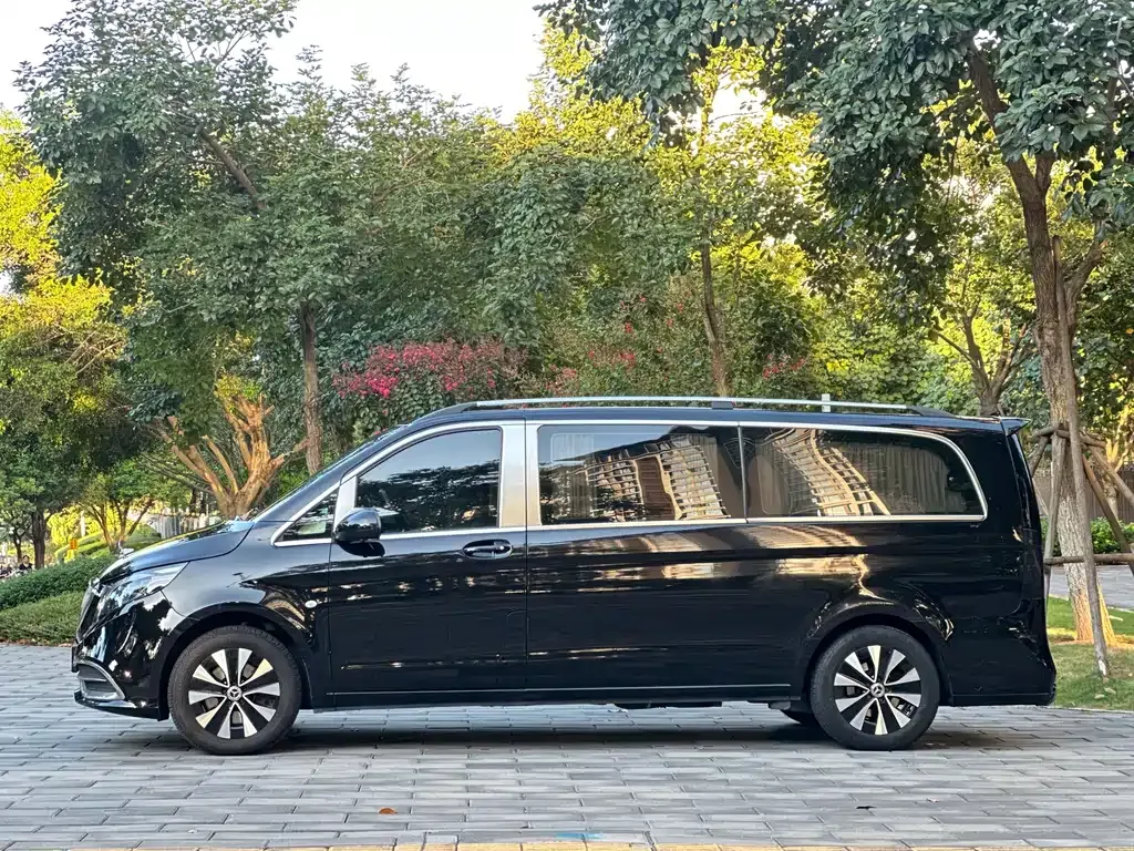 Mercedes-Benz Vito — фото 10