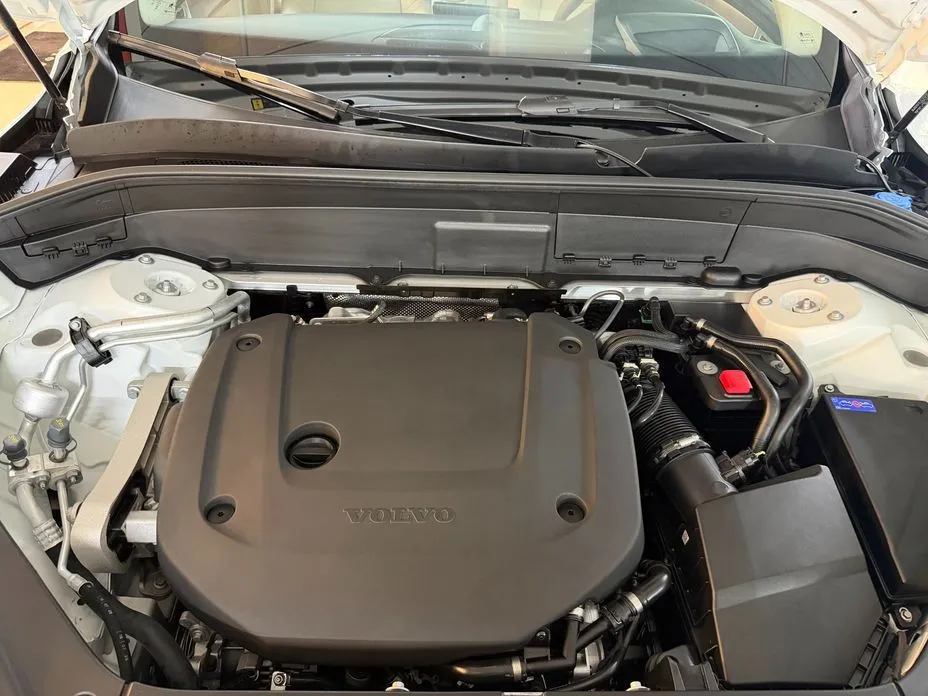 Volvo XC90 2026 из KR, фото 8