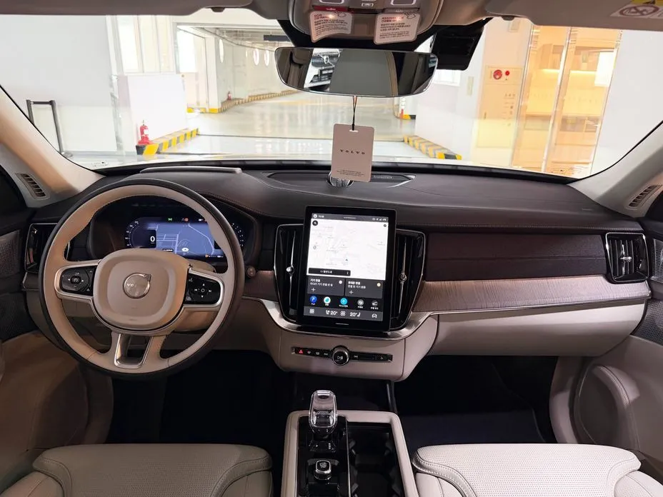 Volvo XC90 2026 из KR, фото 6