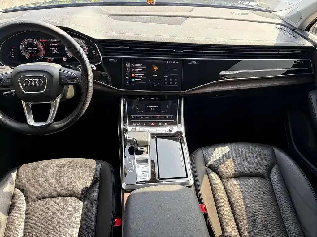 Audi Q7 — фото 4