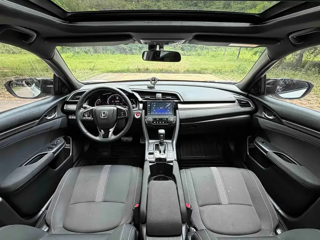 Honda Civic — фото 2
