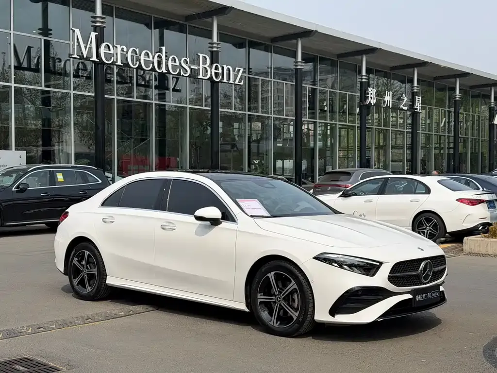 Mercedes-Benz A-Class — фото 4
