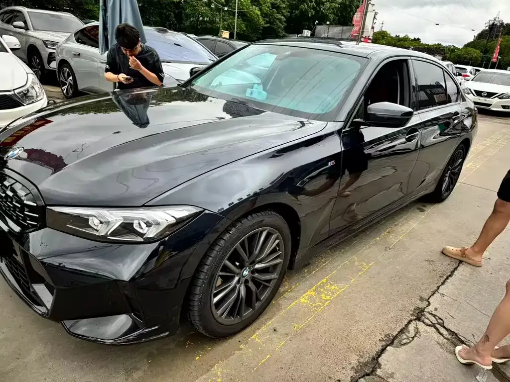 BMW 3 Series — фото 1