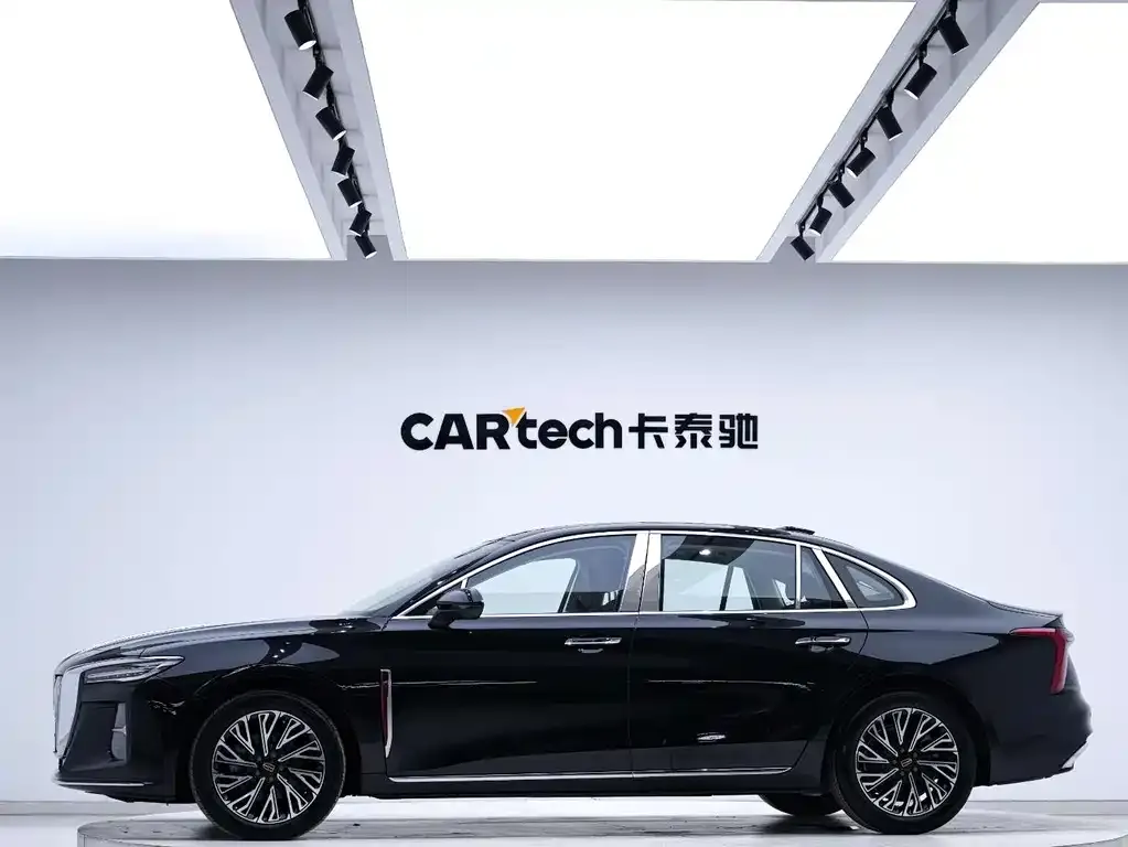 Hongqi H5 — фото 6