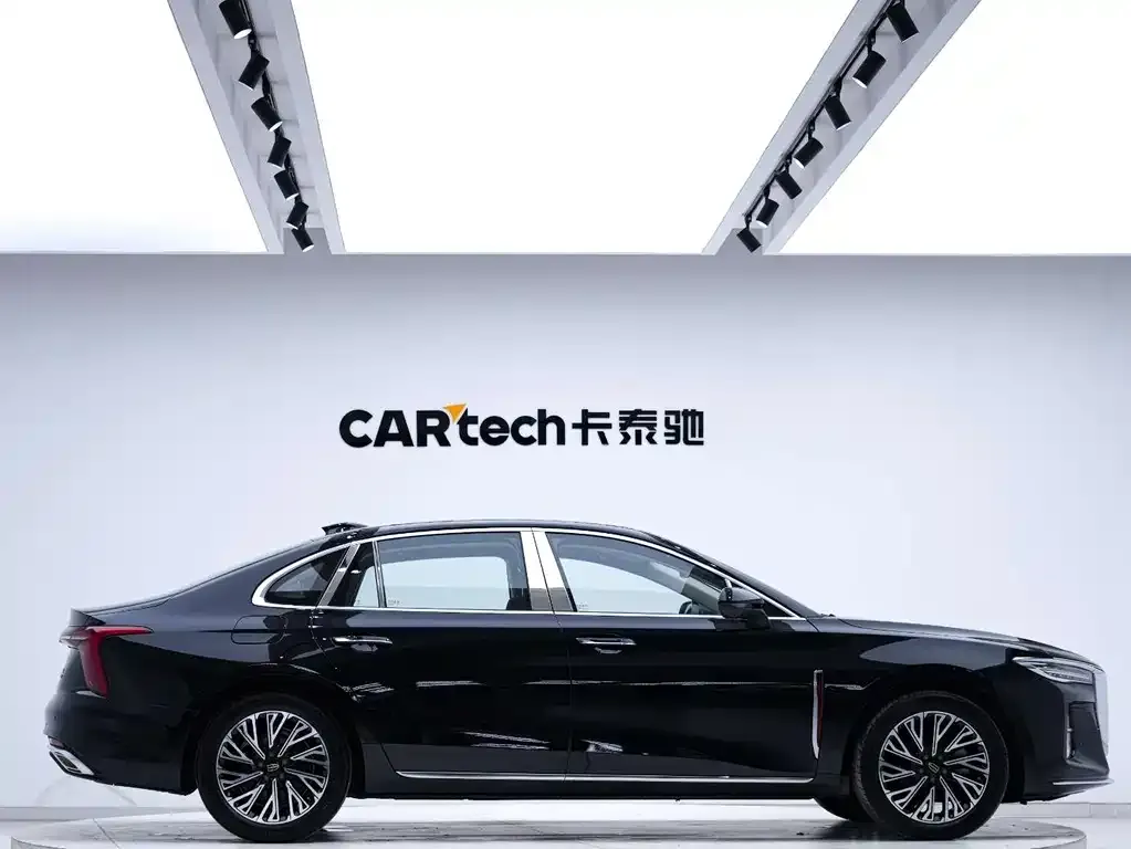 Hongqi H5 — фото 5