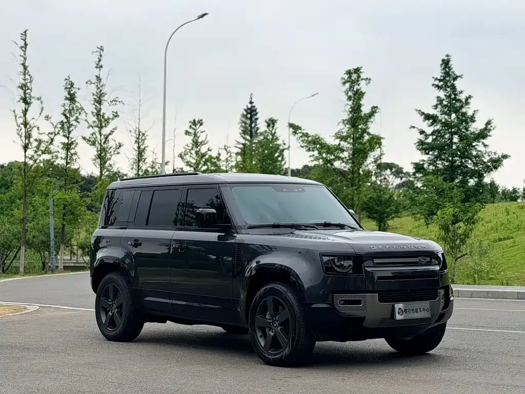 Land Rover Defender — фото 6