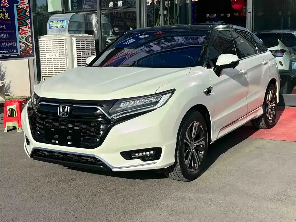Honda UR-V — фото 1