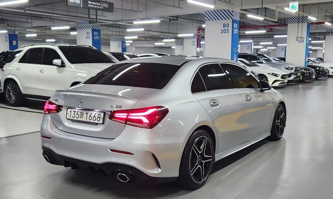 Mercedes-Benz A-Class — фото 8