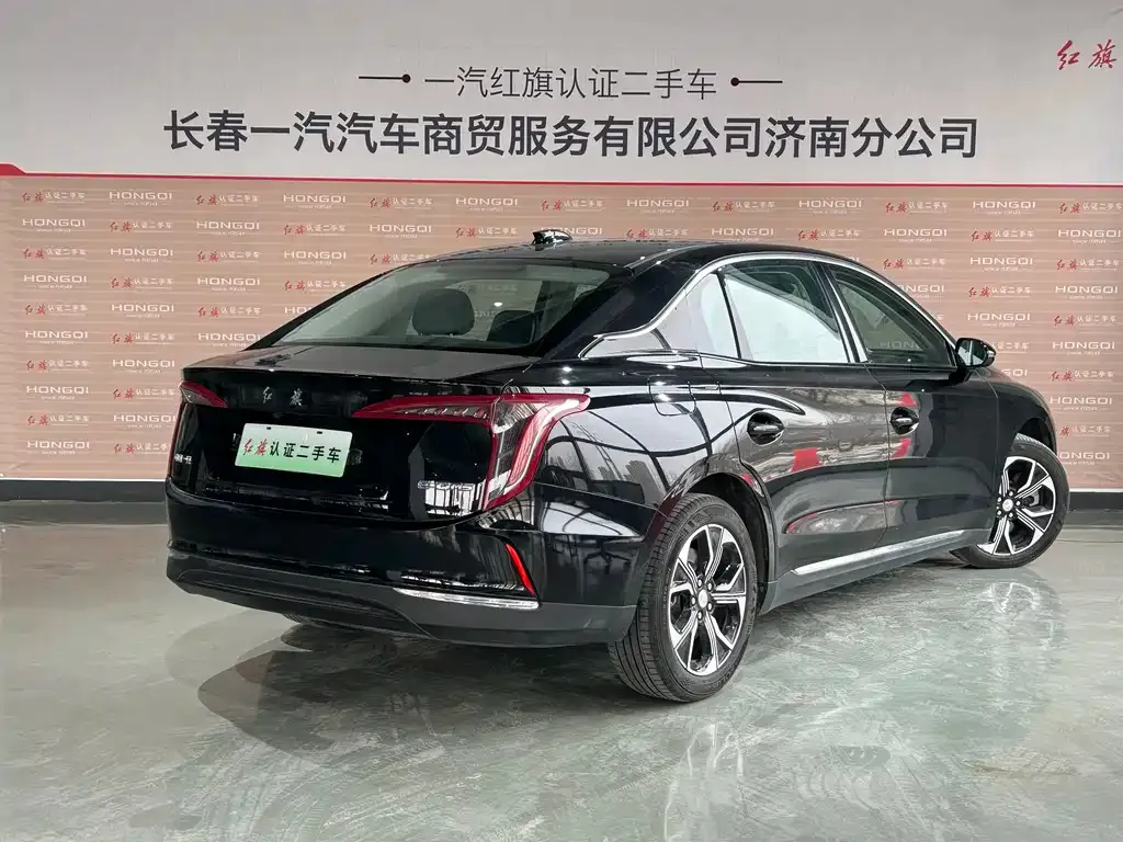 Hongqi E-QM5 — фото 9