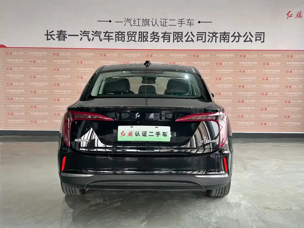 Hongqi E-QM5 — фото 5