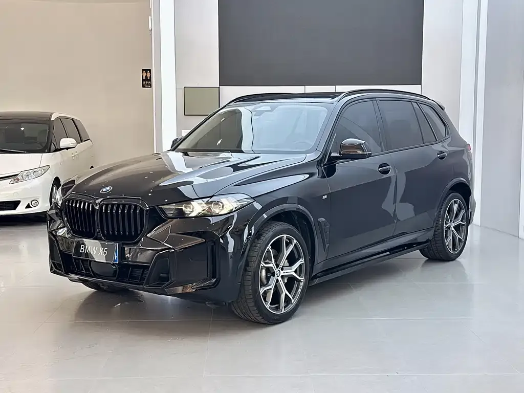BMW X5 — фото 1