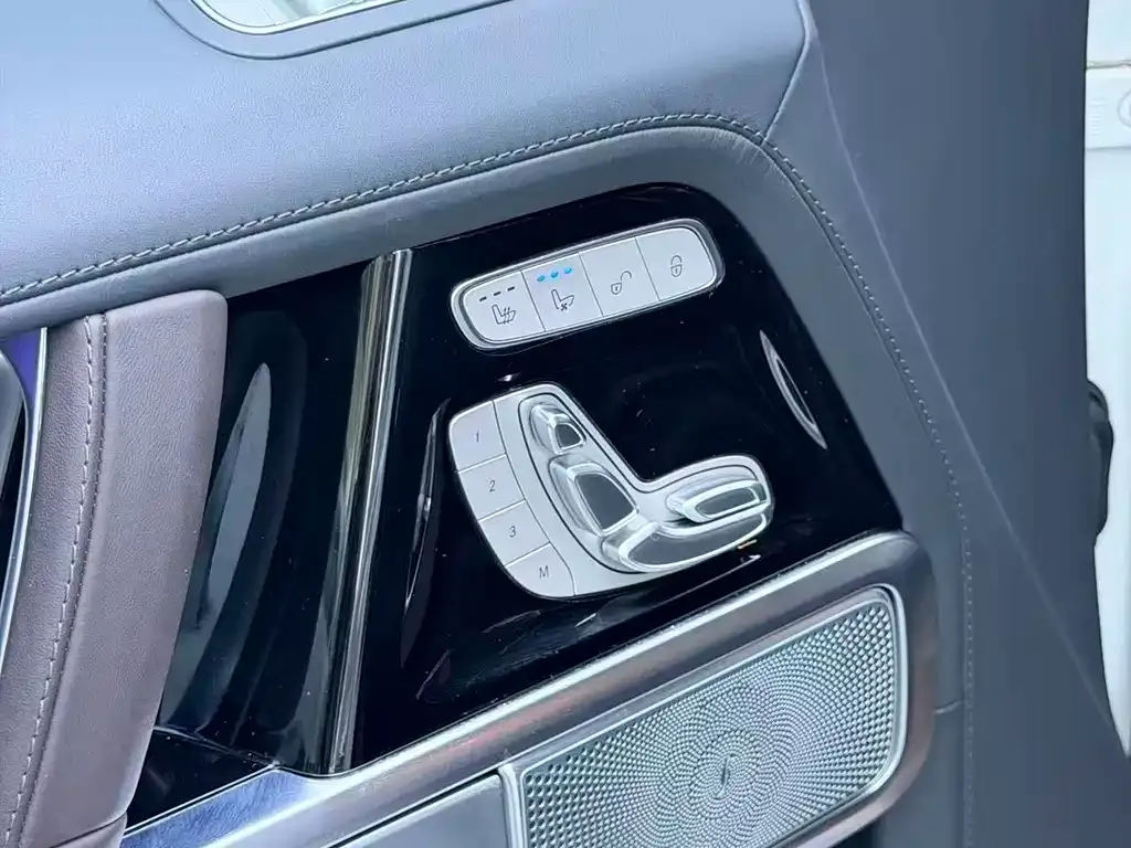 Mercedes-Benz G-Class — фото 7