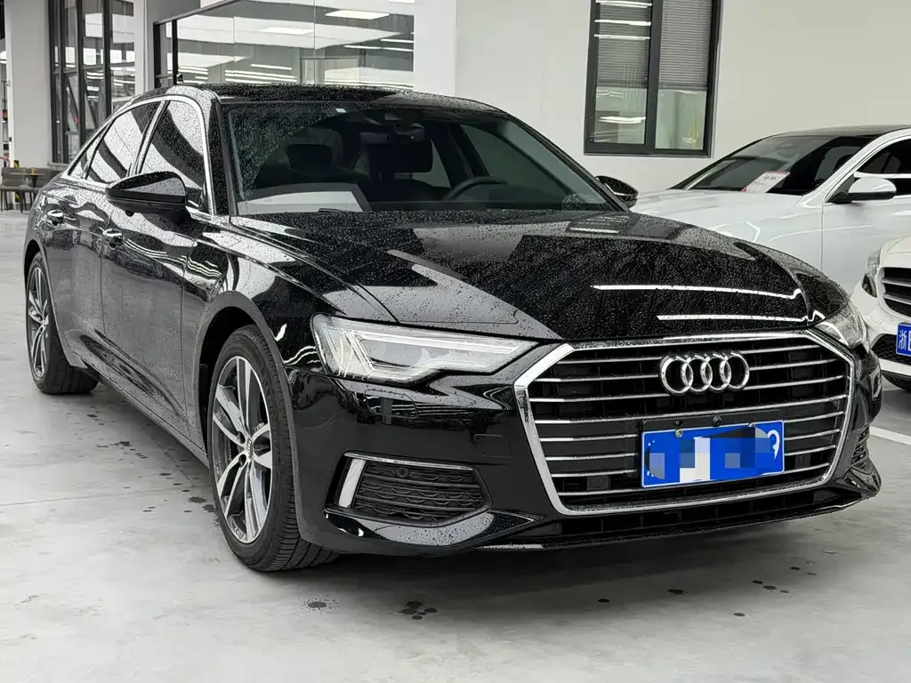 Audi A6L 2021 из CN, фото 4