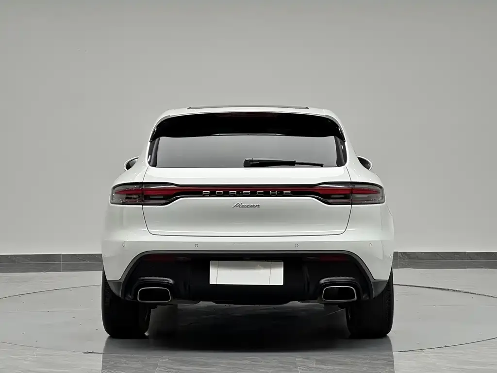 Porsche Macan — фото 8
