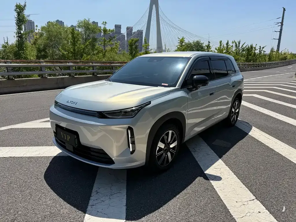 Aion i60 — фото 1
