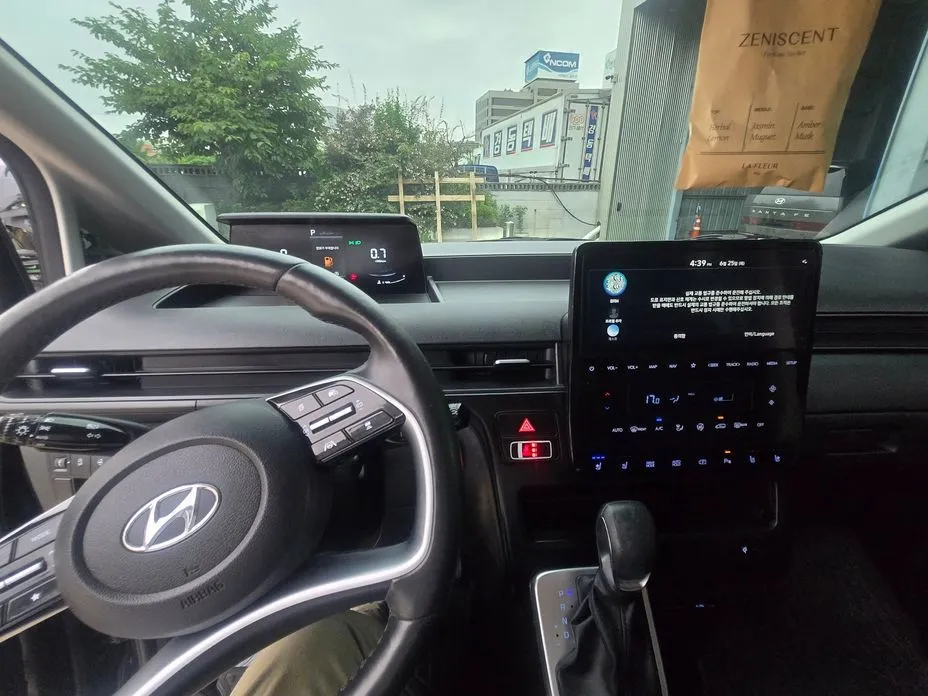 Hyundai Staria — фото 3