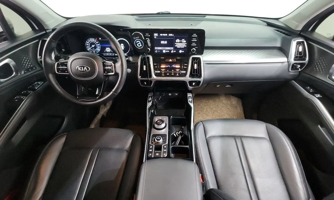 Kia Sorento — фото 5