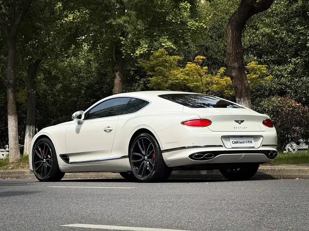 Bentley Continental — фото 8