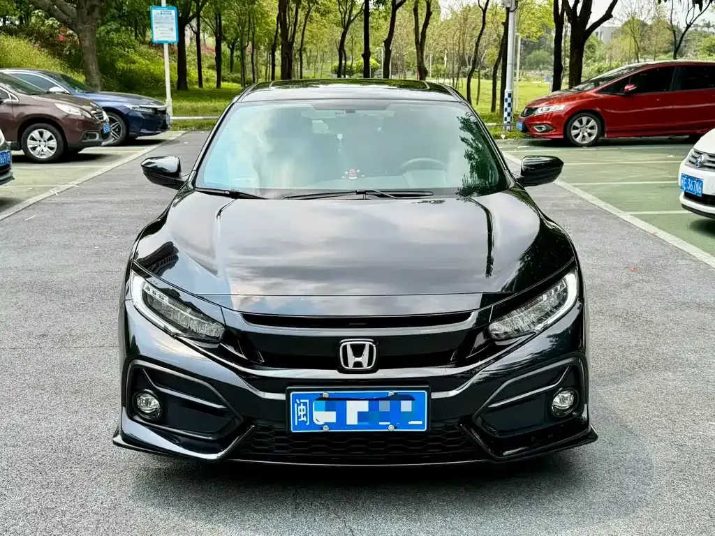 Honda Civic — фото 7