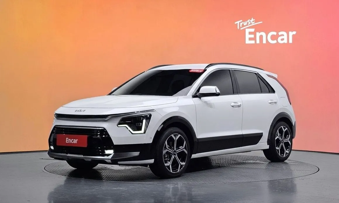 Kia Niro — фото 1