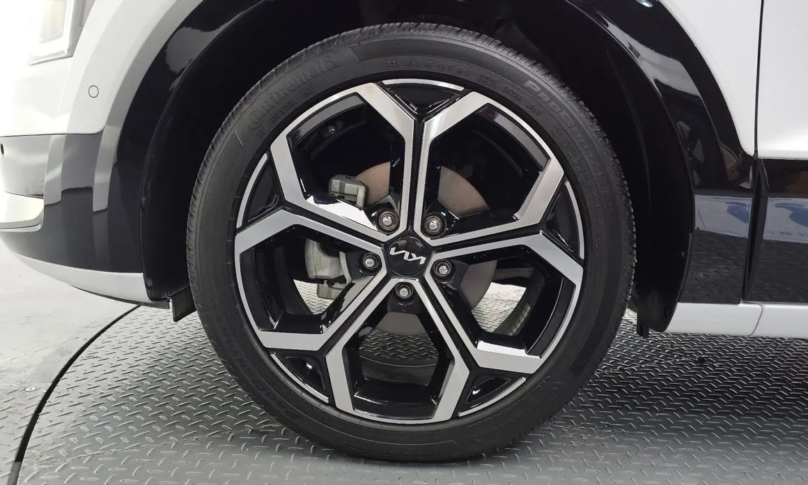 Kia Niro — фото 10