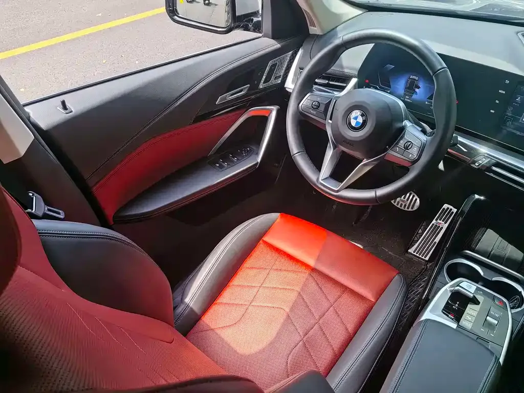 BMW X1 — фото 2