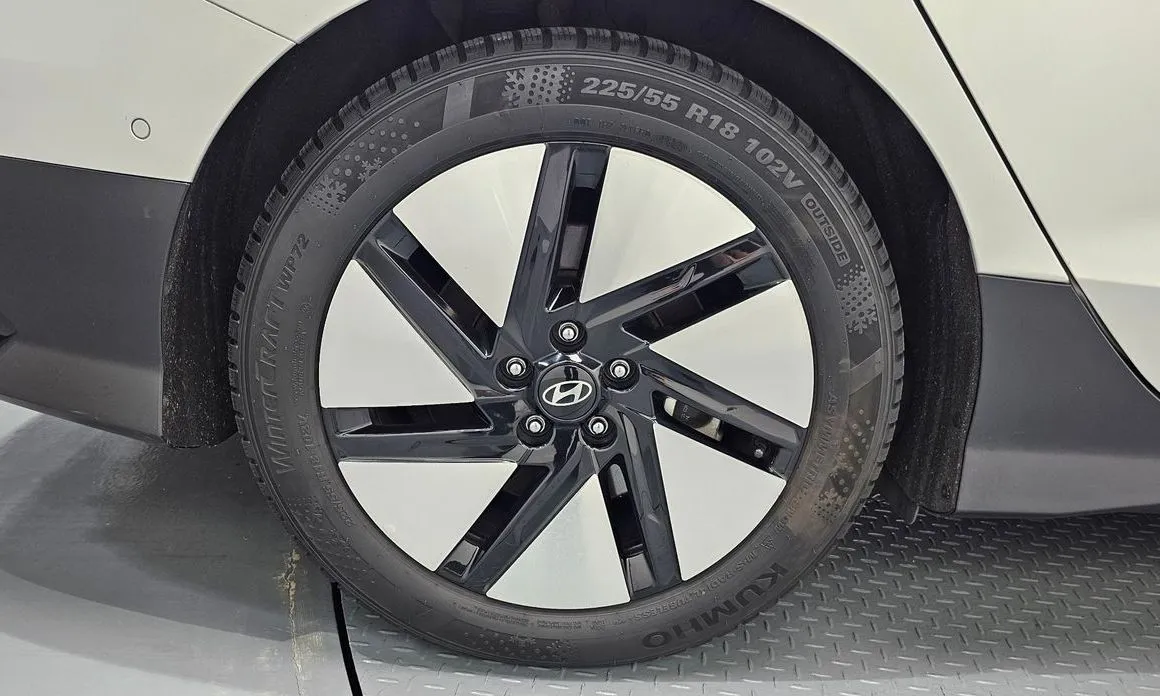 Hyundai Ioniq6 — фото 10