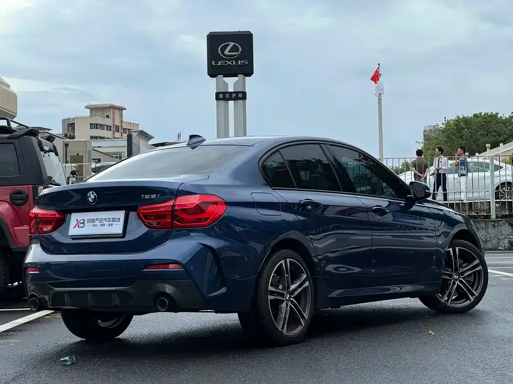 BMW 1 Series — фото 9