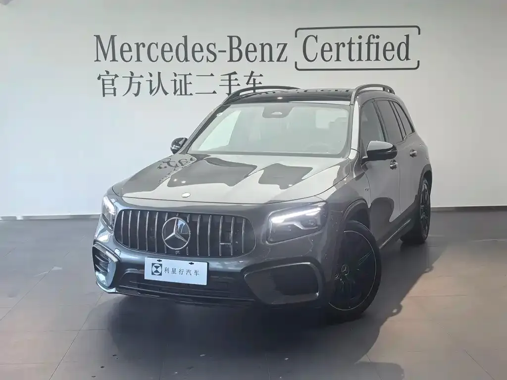 Mercedes-Benz GLB AMG — фото 1