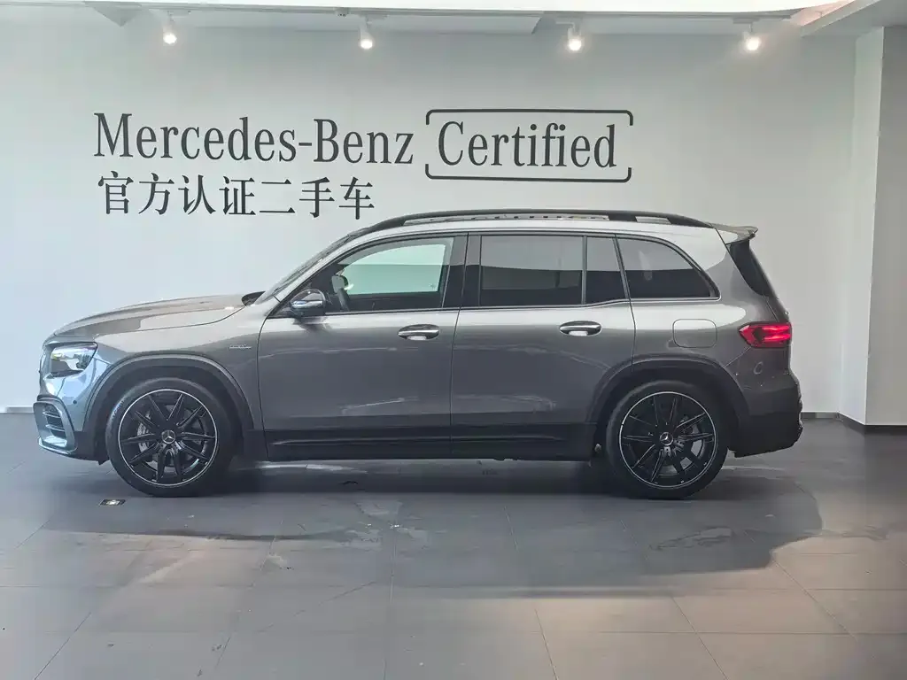 Mercedes-Benz GLB AMG — фото 2