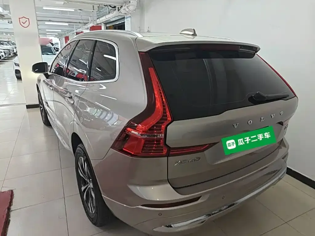 Volvo XC60 2024 из CN, фото 6