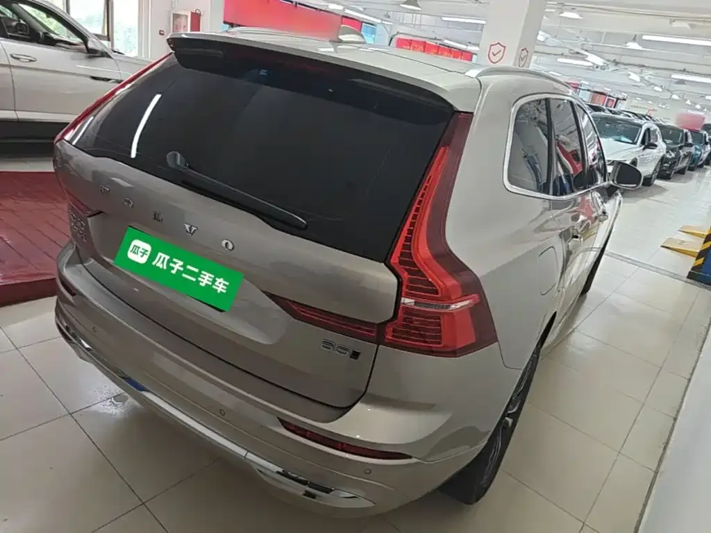 Volvo XC60 2024 из CN, фото 9