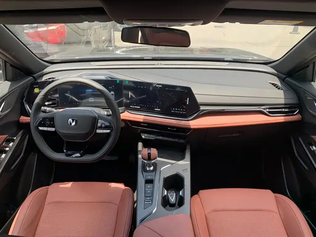 Changan X5 PLUS — фото 10