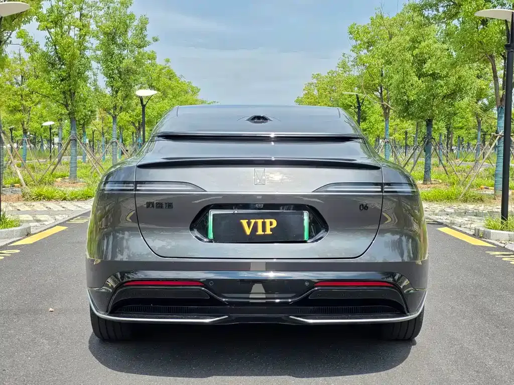 Avatr 06 — фото 2