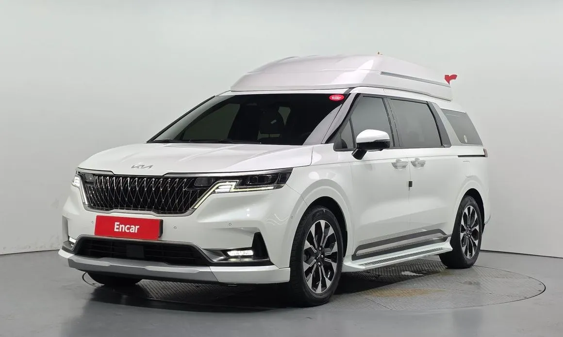 Kia Carnival — фото 1